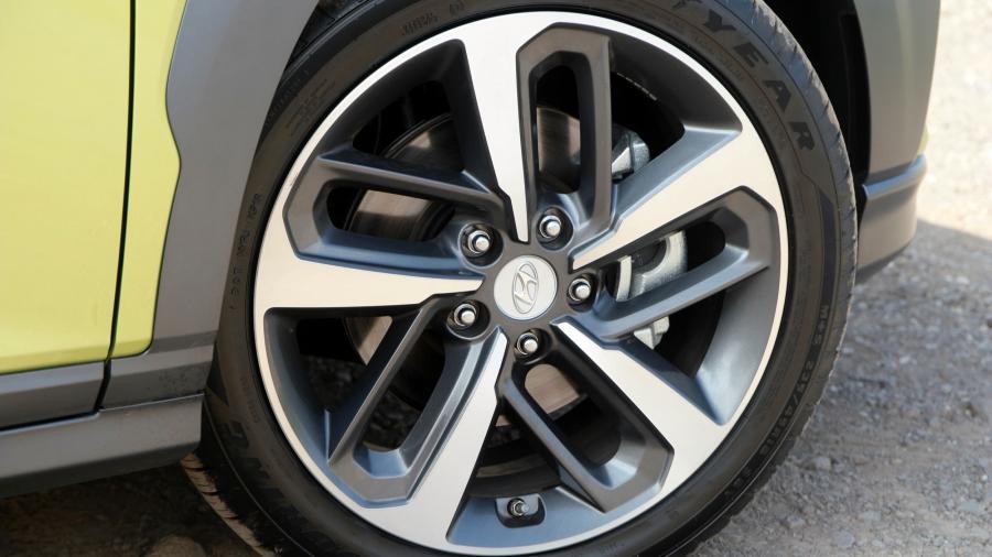 Колеса Hyundai Kona 2018 года  (NA) (фото 76 из 87)